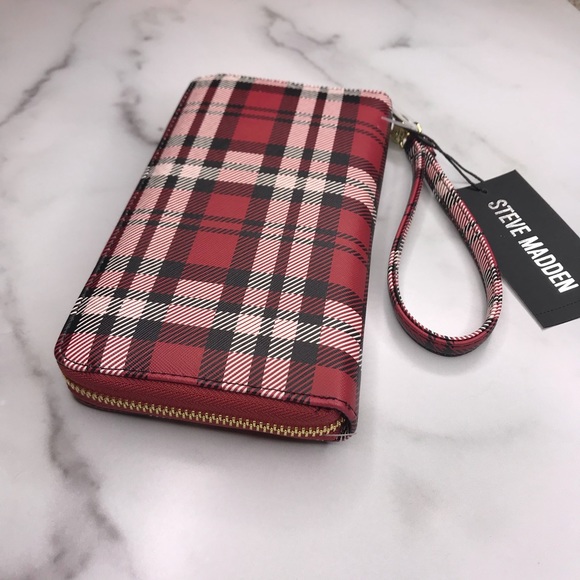 Steve Madden | Red Plaid Zip Around Wallet Clutch - Picture 6 of 8